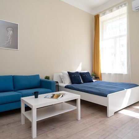 Blue Ribbon Apartment Budapest Extérieur photo